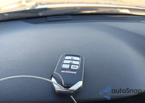 2017 Honda Accord Ex z USA, uszkodzony, nr VIN 1HGCR2F02HA144078